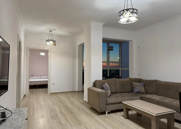 Spacious 2Br Apartment Walk In Closet Stunning Sunset Views