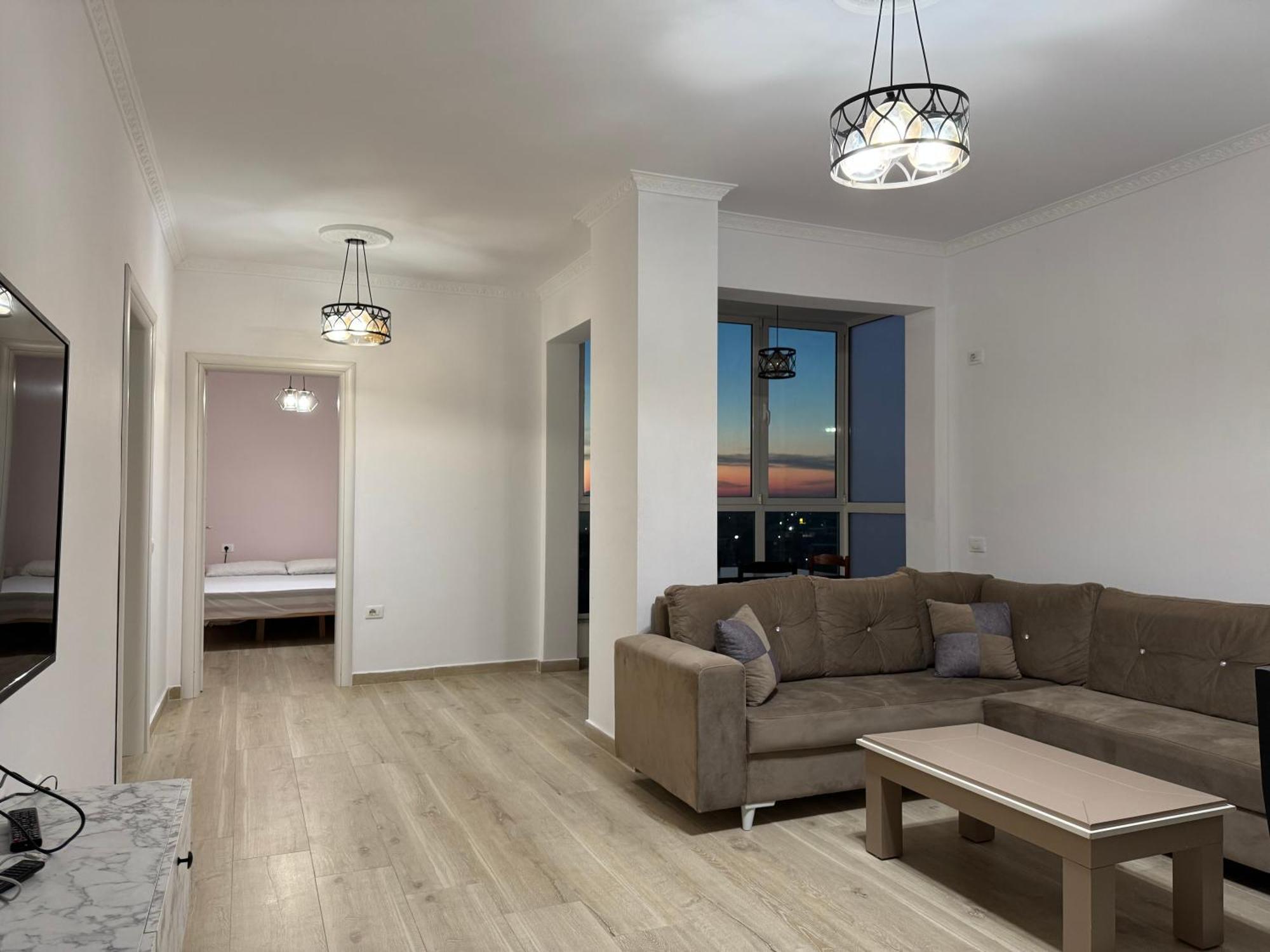 Spacious 2br Walk In Closet Stunning Sunset Views